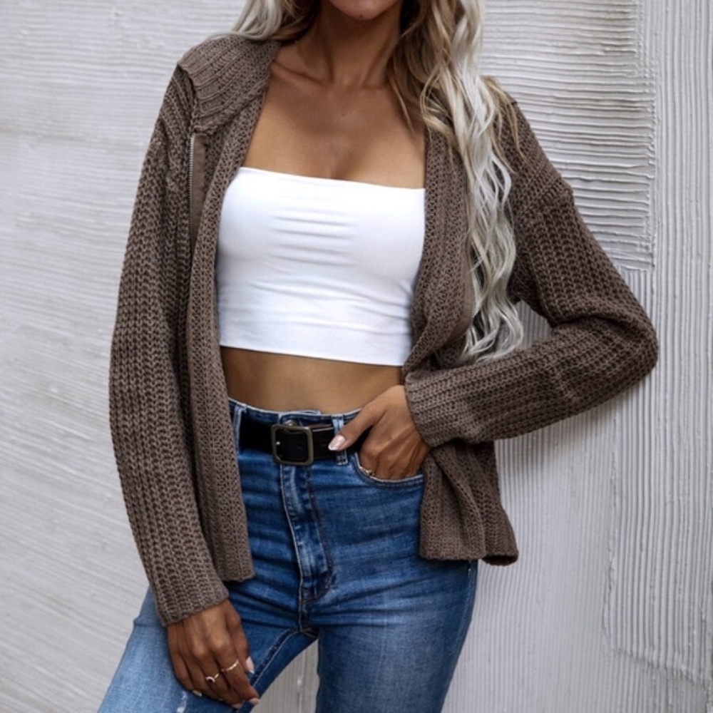 Camel Oversized Hoodie Cardigan Knit - Picture 2 of 4
